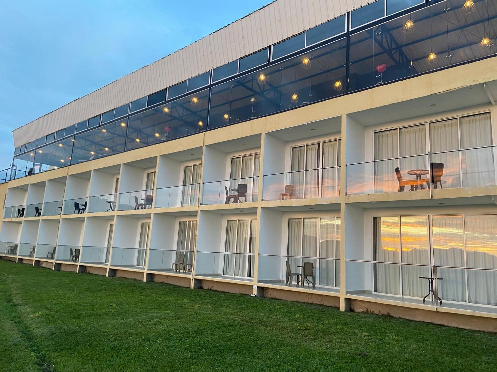 Hotel Entre Lomas Santa Rosa de Cabal Exterior photo